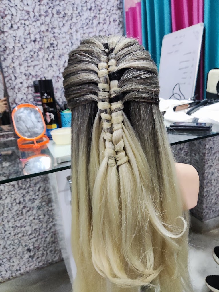 Blush beauty salon & Academy photo 4